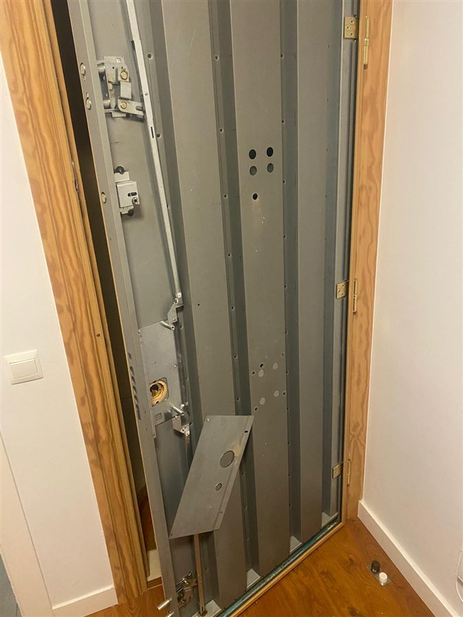 Apertura de puerta sin daños en Benalmádena